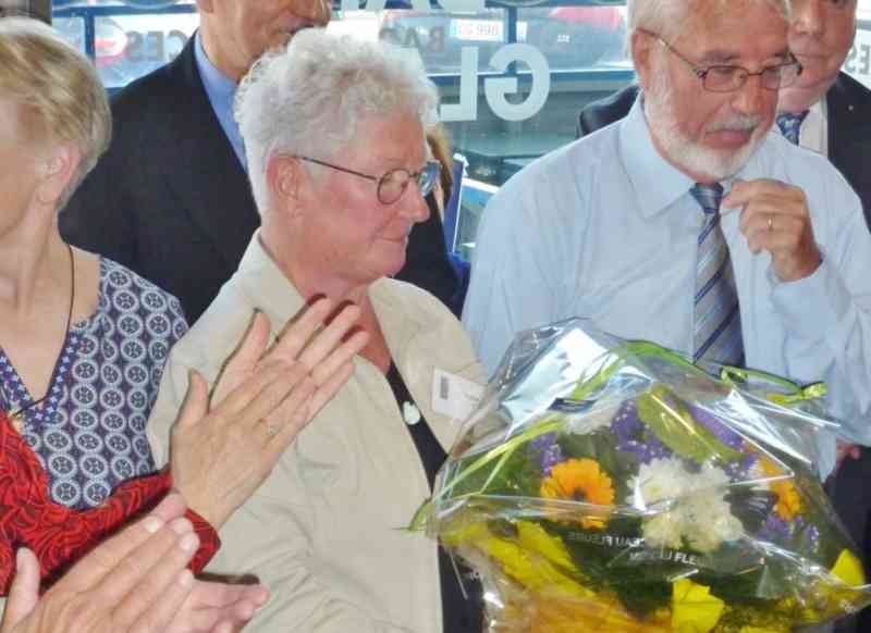 03_P1010535 (Balvay).jpg - ... quelques fleurs...